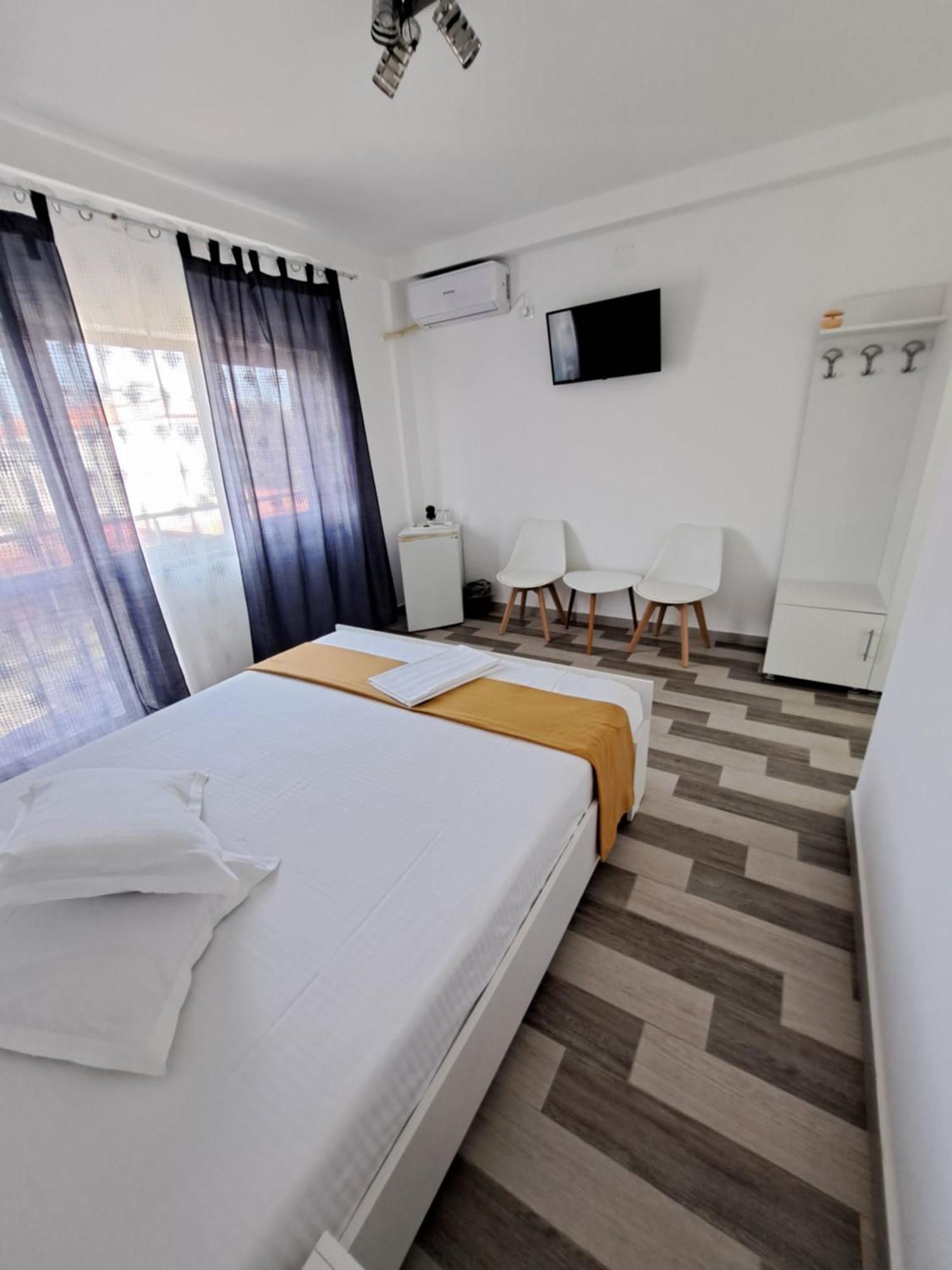 Sweet Desire Bed & Breakfast Vama Veche Ngoại thất bức ảnh