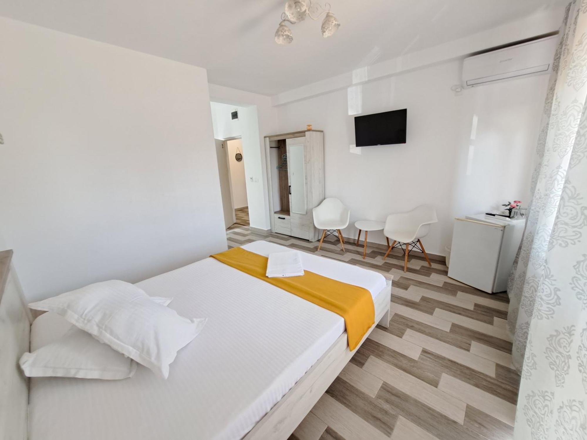 Sweet Desire Bed & Breakfast Vama Veche Ngoại thất bức ảnh
